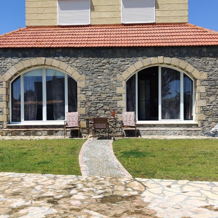 Ferienhaus Kiotari Stone House *